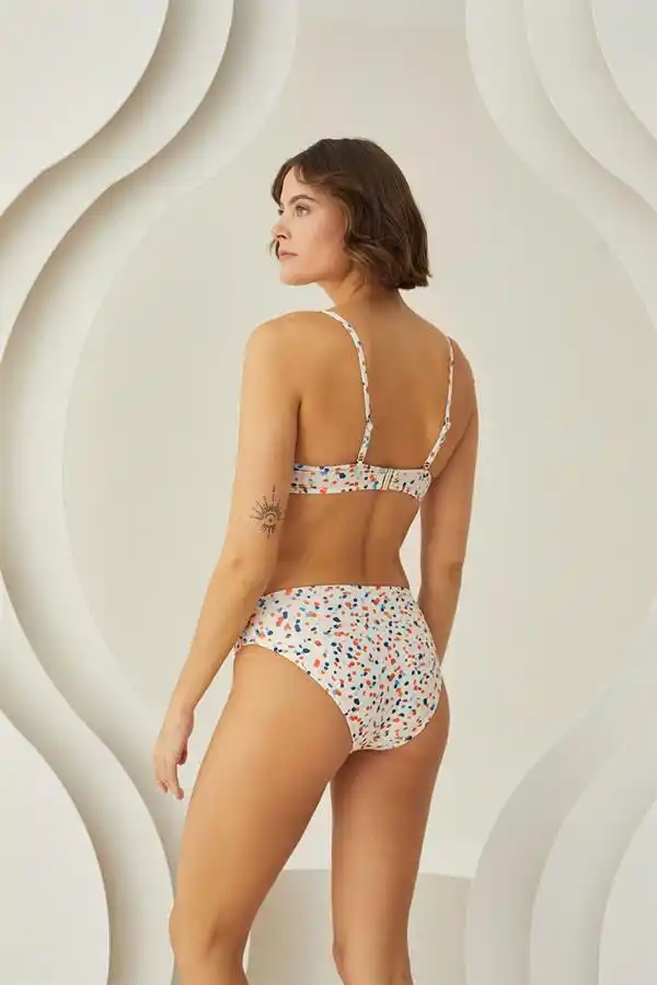 Çok Renkli Puantiyeli Kaplı Kadın Bikini Takımı