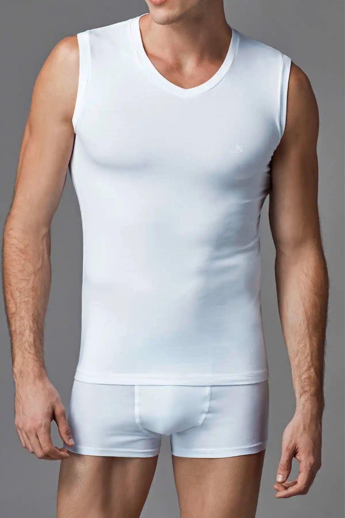 Compact Beyaz V Yaka Kolsuz T-Shirt 2Li