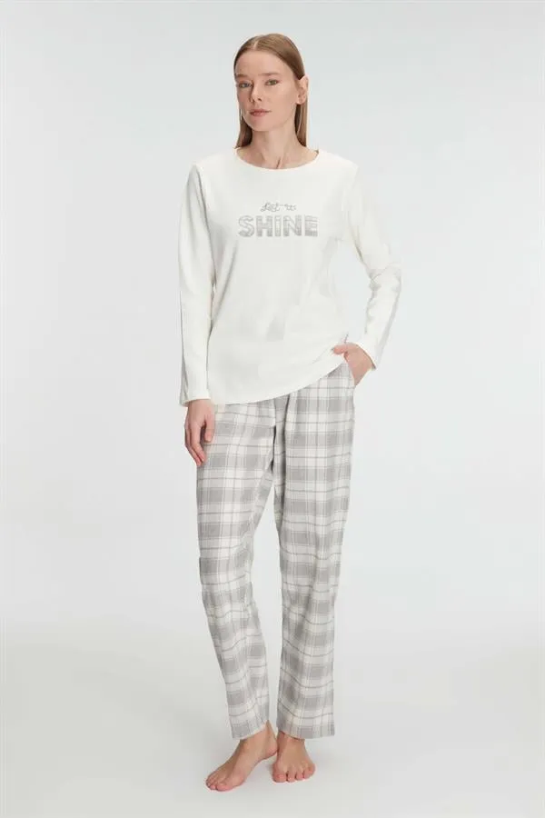 Krem Pamuklu Uzun Kollu Baskılı Ekose Pantolonlu Kadın Pijama Takımı
