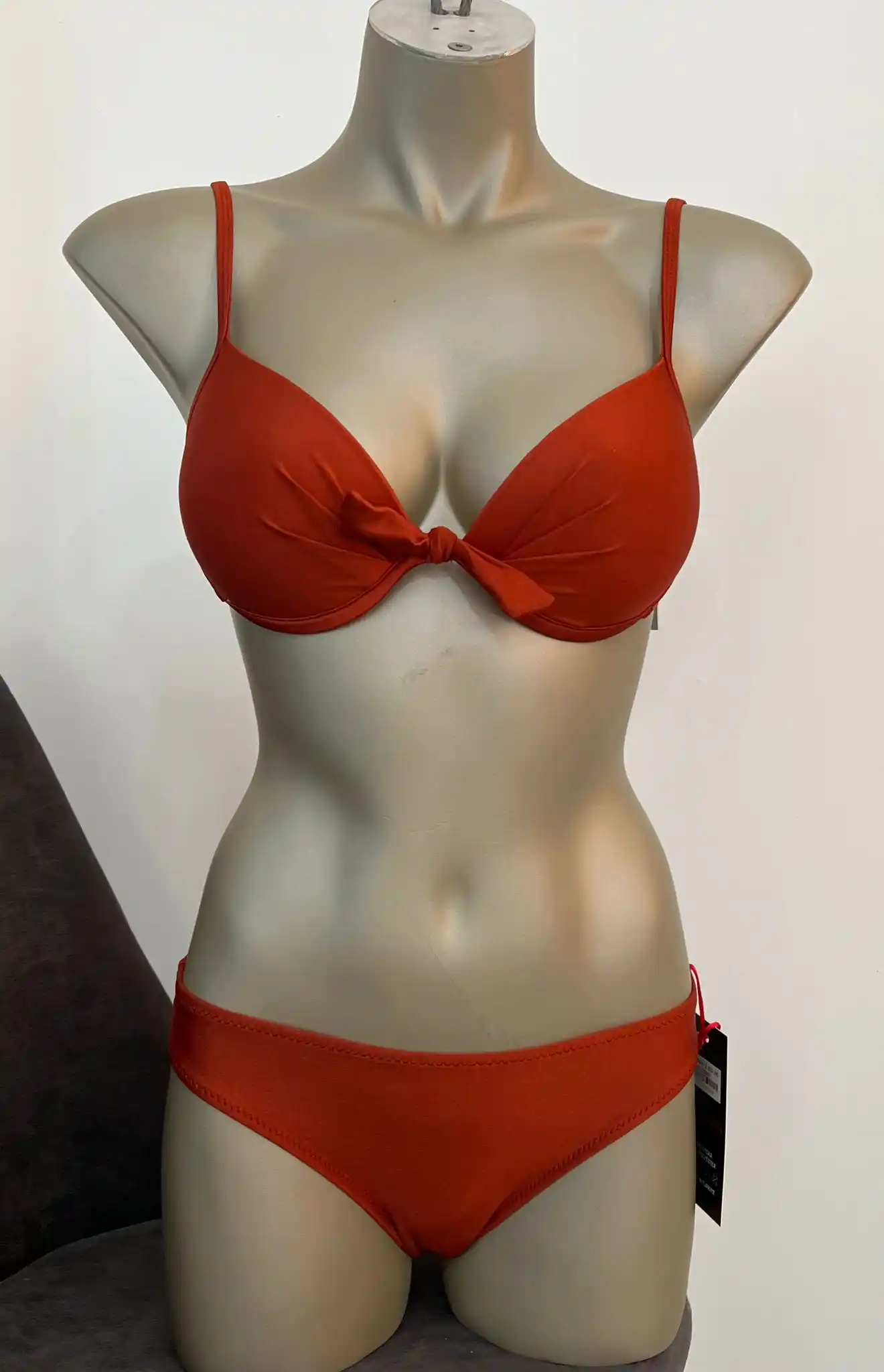 Kurdele Detaylı Kahverengi İnce Askılı Düz Bikini Takımı
