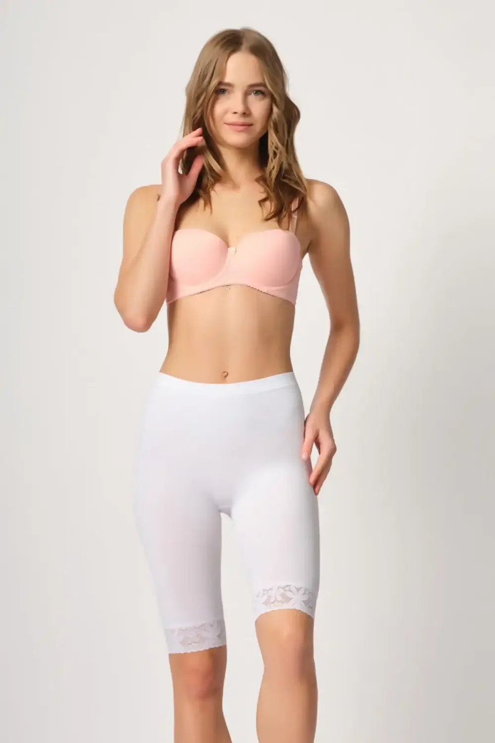 Beyaz Dantelli Soft Uzun Paçalı Boxer