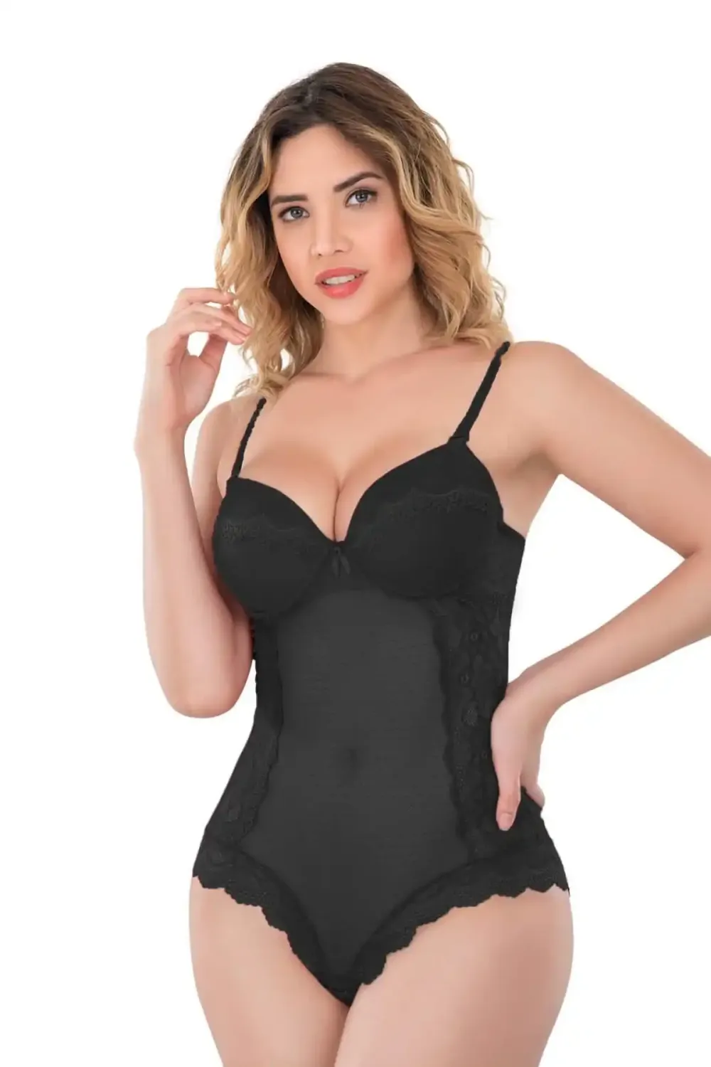 Siyah Dantelli Body