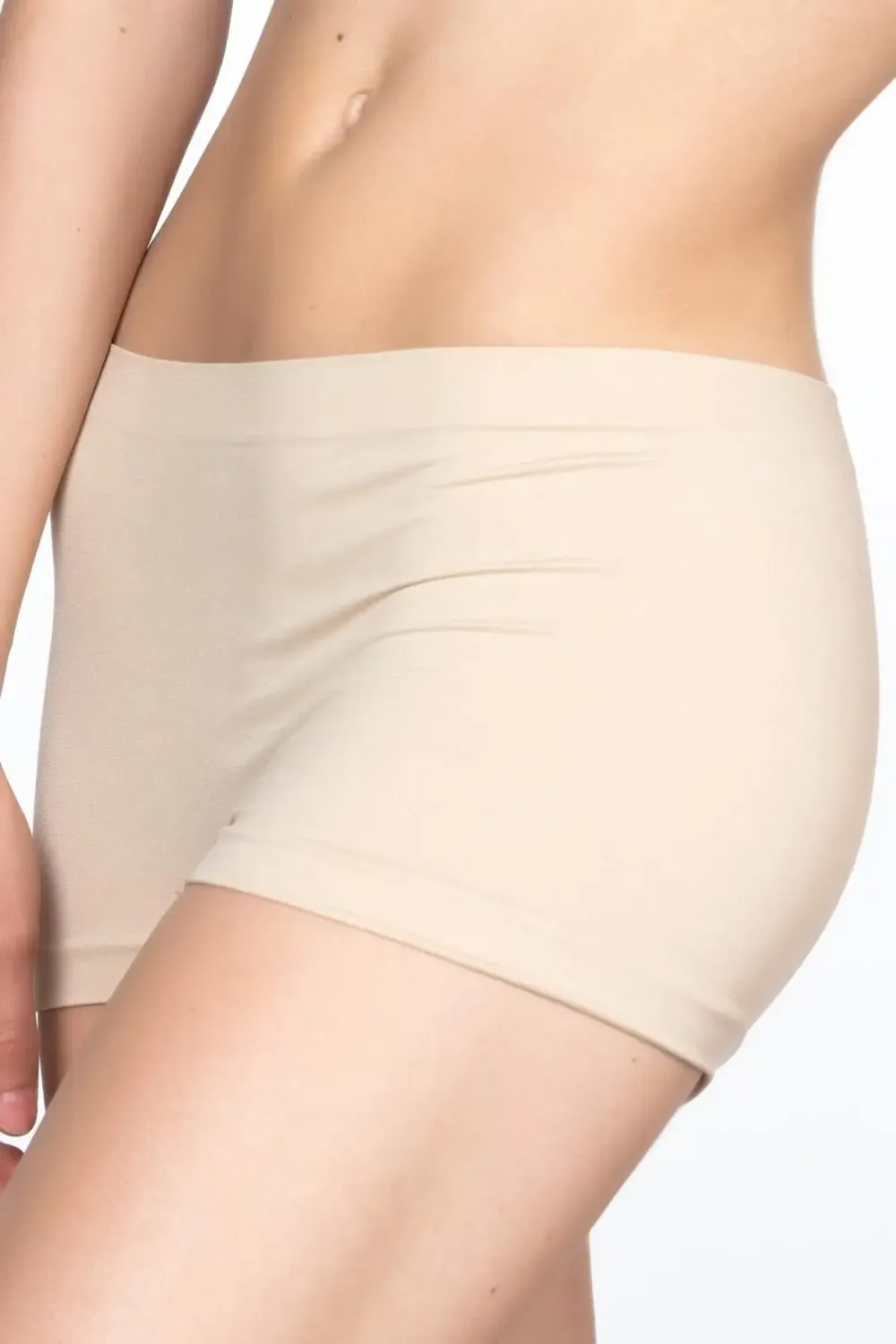 Dikişsiz Şort Form Soft Ten Rengi Boxer