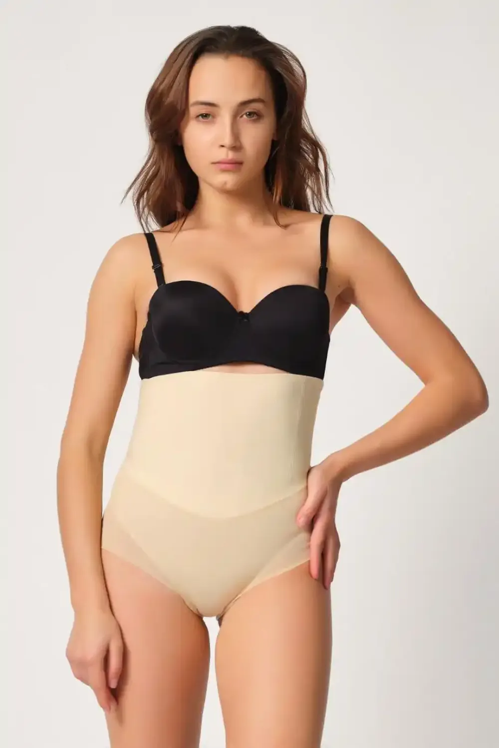 Ten Rengi Tül Lazer Kesim Slip Korse