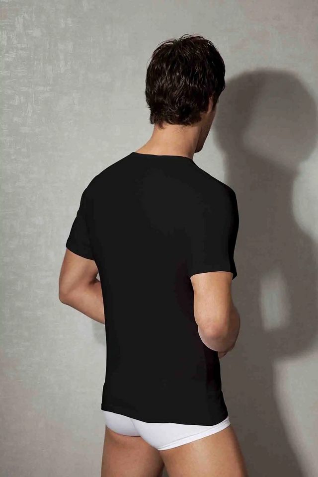 Erkek Siyah Pamuklu V Yaka Kısa Kollu T-Shirt
