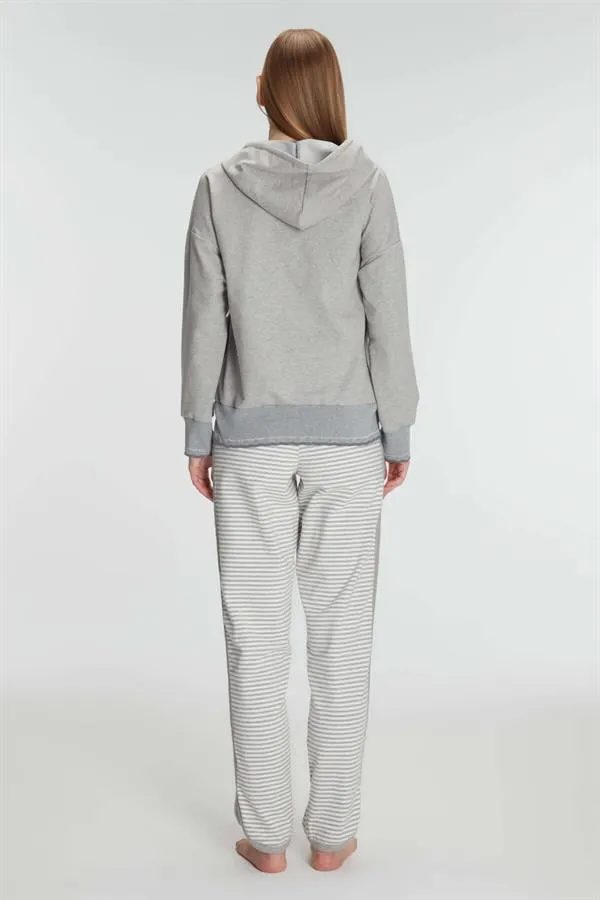 Gri Pamuklu Çizgili Kapüşonlu Fermuarlı Uzun Kollu Sweatshirt Sıfır Kollu Tişört ve Pantolon Kadın Pijama Takımı