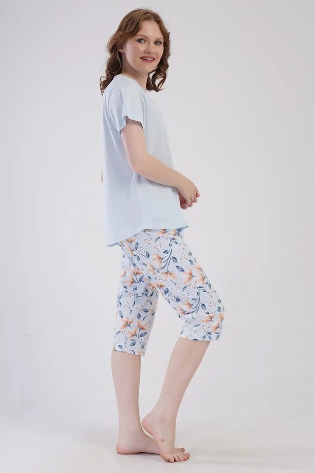 Kadın Büyük Beden Açık Mavi Çiçek Desenli Kapri Pijama Takım