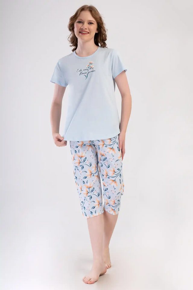 Kadın Süprem Açık Mavi Çiçek Desenli Kapri Pijama Takım