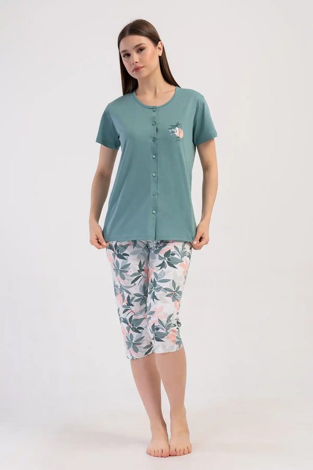 Kadın Süprem Yeşil Desenli Önü Düğmeli Kapri Pijama Takım