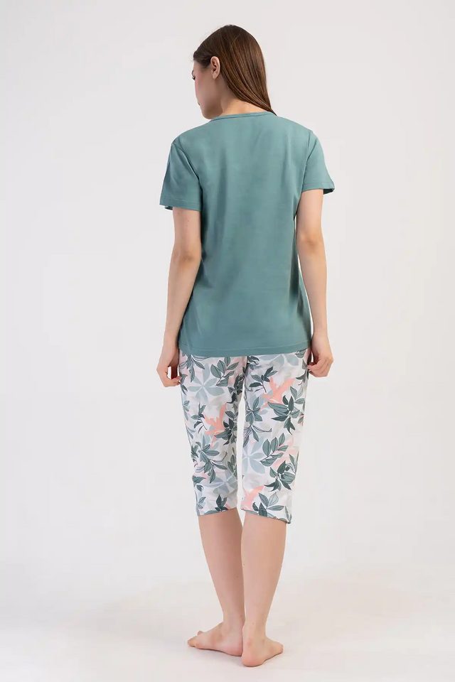 Kadın Süprem Yeşil Desenli Önü Düğmeli Kapri Pijama Takım