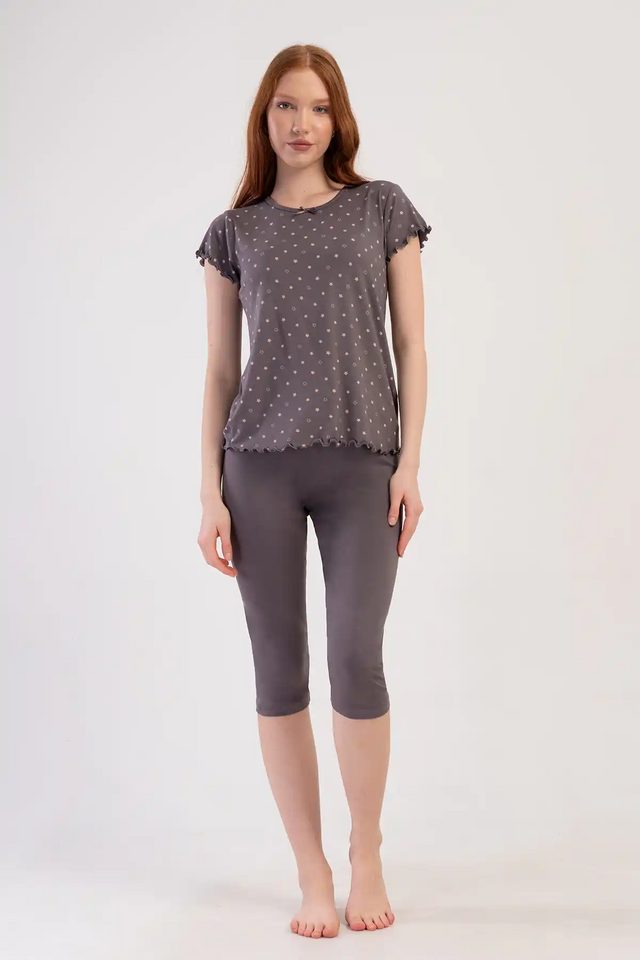 Kadın Viskon Füme Yıldız Desenli Kısa Kollu Kapri Pijama Takım  