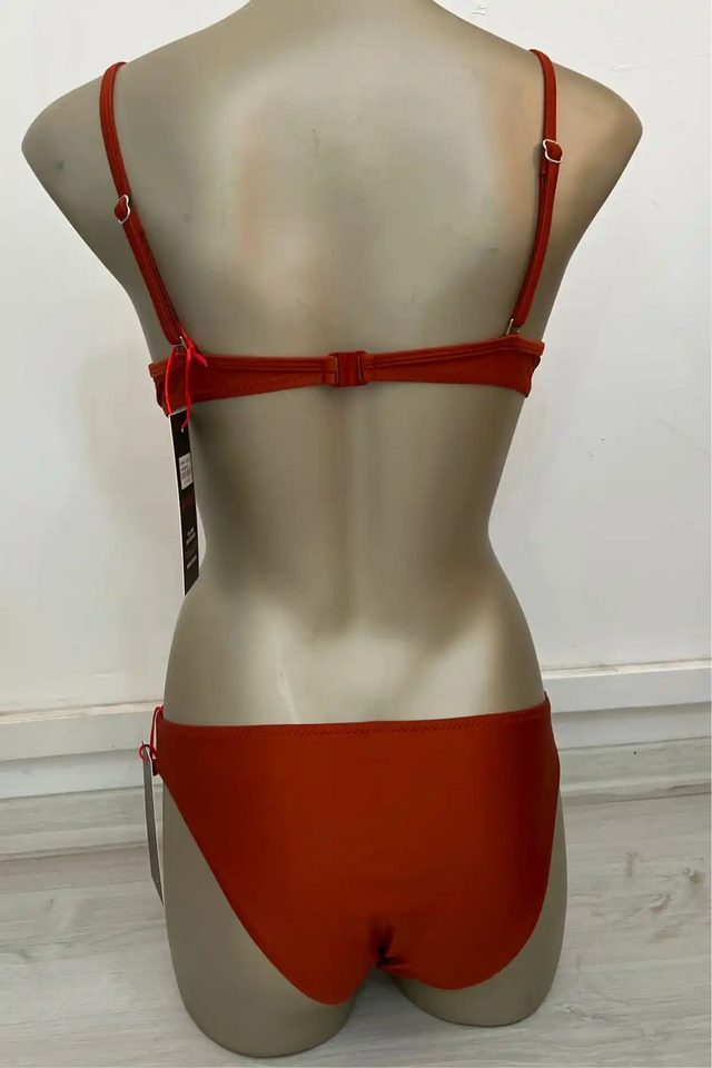 Kahverengi Boyundan Bağlamalı Bikini Takım